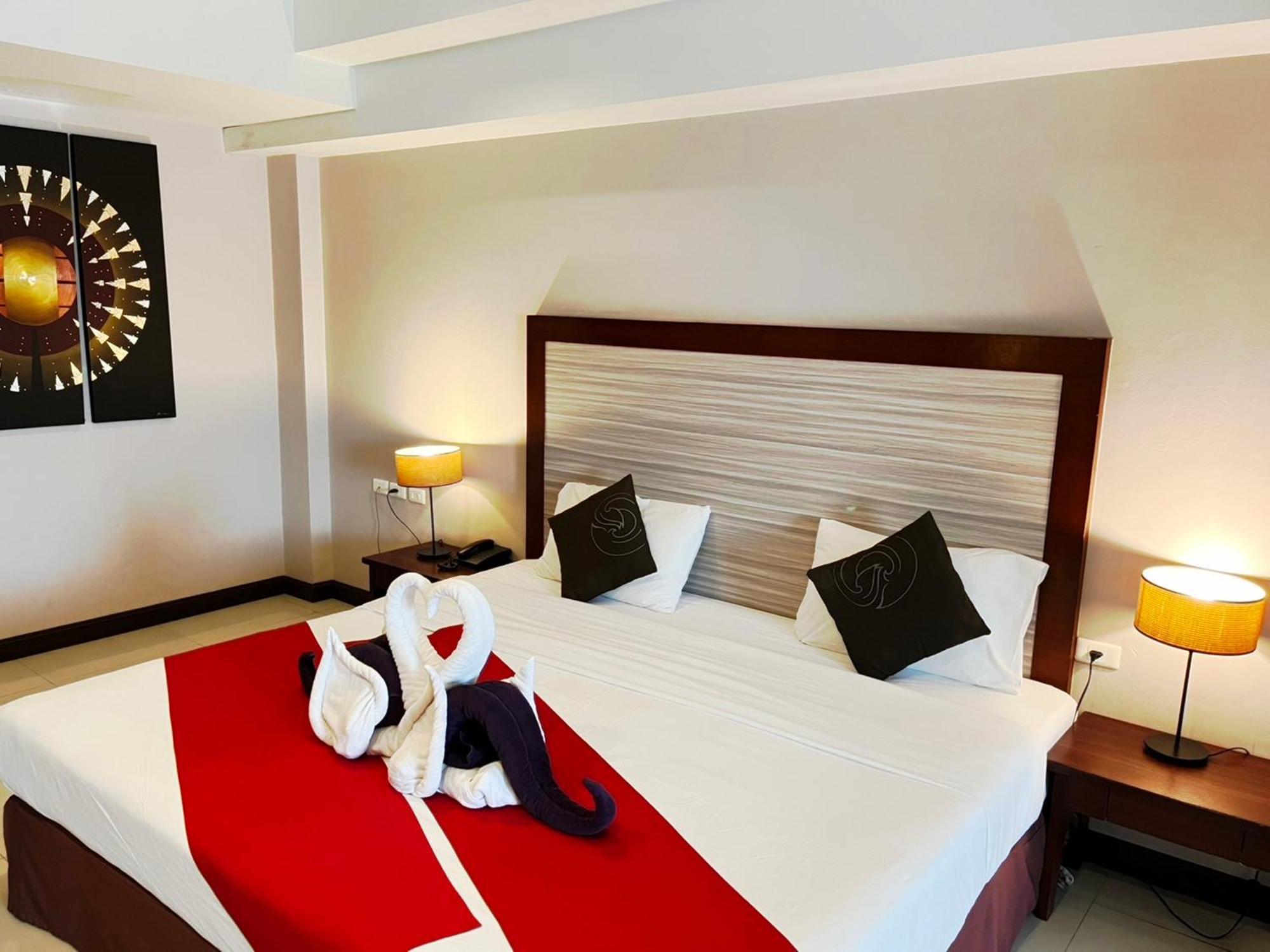 Golden Sea Pattaya Hotel Bagian luar foto